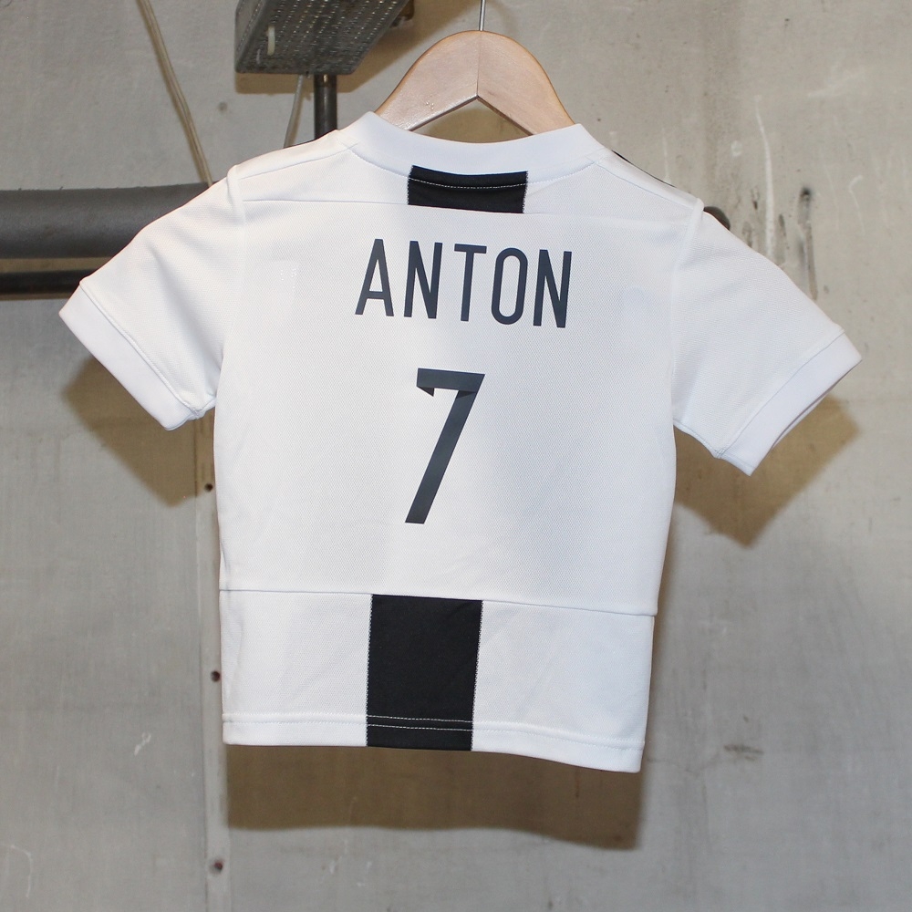 Juventus Home Minikit 2018 19   Little Boys   Anton 7 104