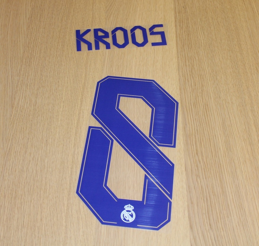 Real Madrid Home Print 2021 22   Kroos 8 Adult